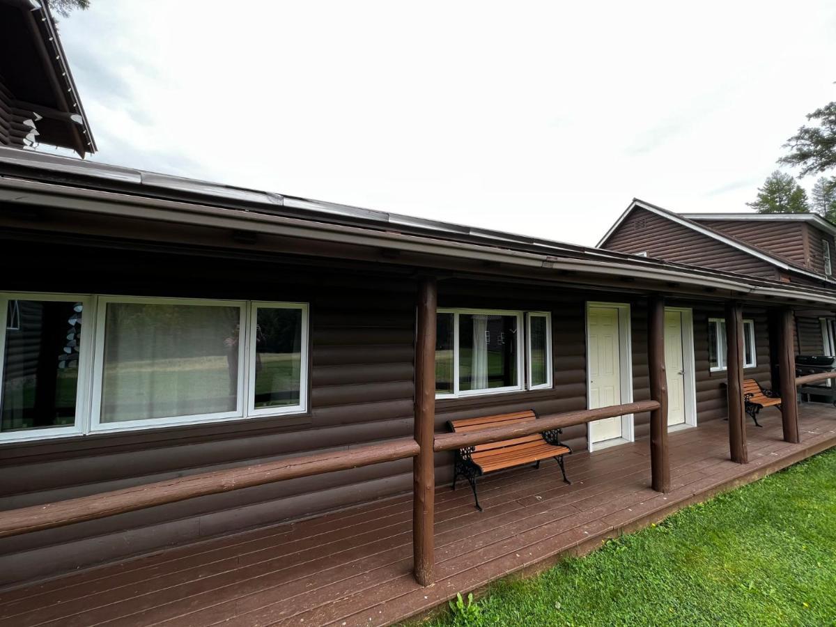 Unity Sky Lodge Jackman エクステリア 写真