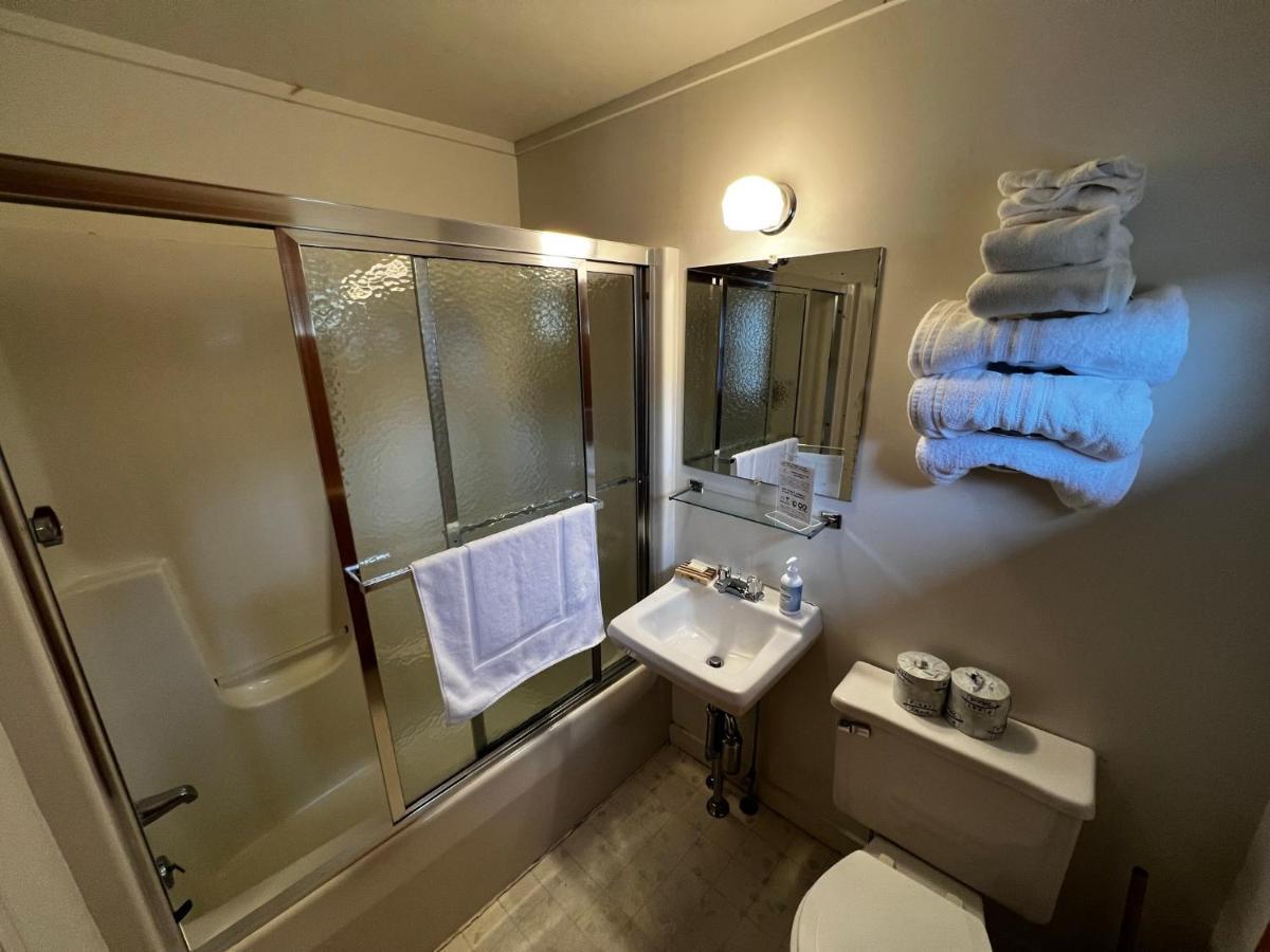 Unity Sky Lodge Jackman エクステリア 写真